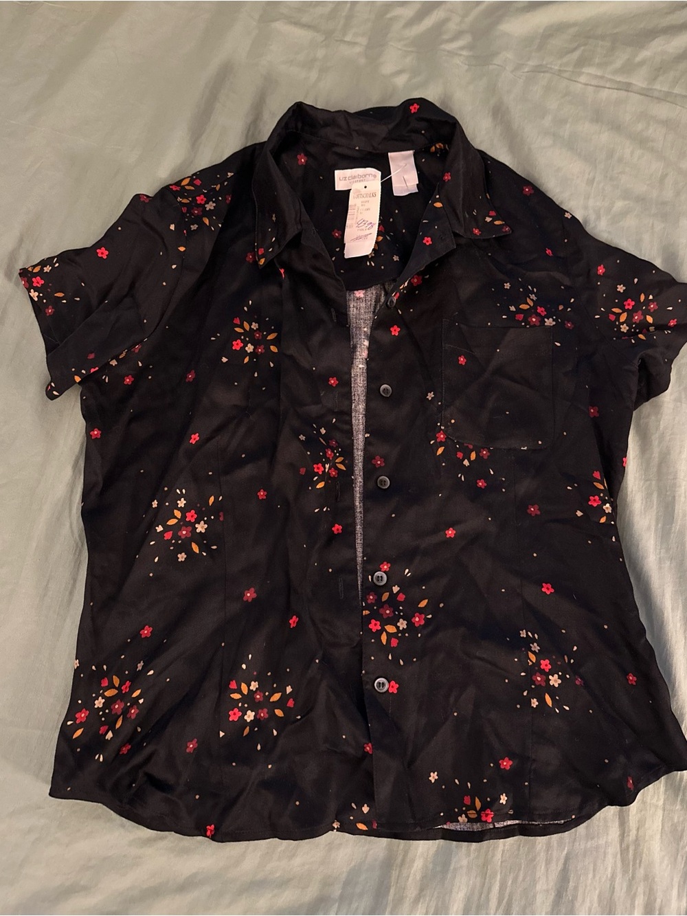 Vintage Y2K Liz Claiborne Black Short-Sleeve Button-Down Floral Print